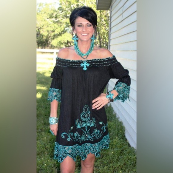 NWT URBAN MANGO Western Black Embroidered Off Shoulder Babydoll Dress Mini M - Picture 1 of 10